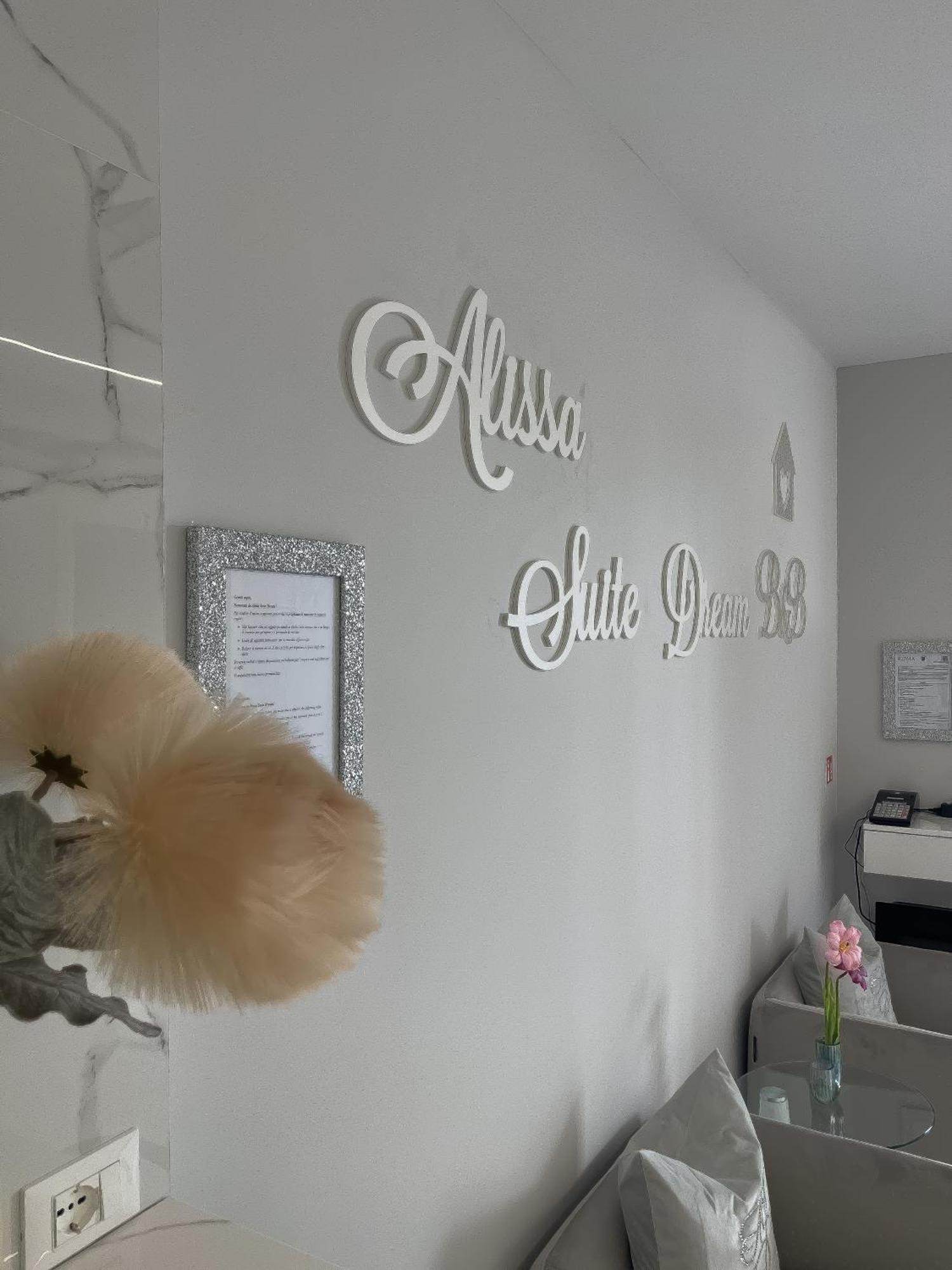 Alissa Suite Рим Экстерьер фото